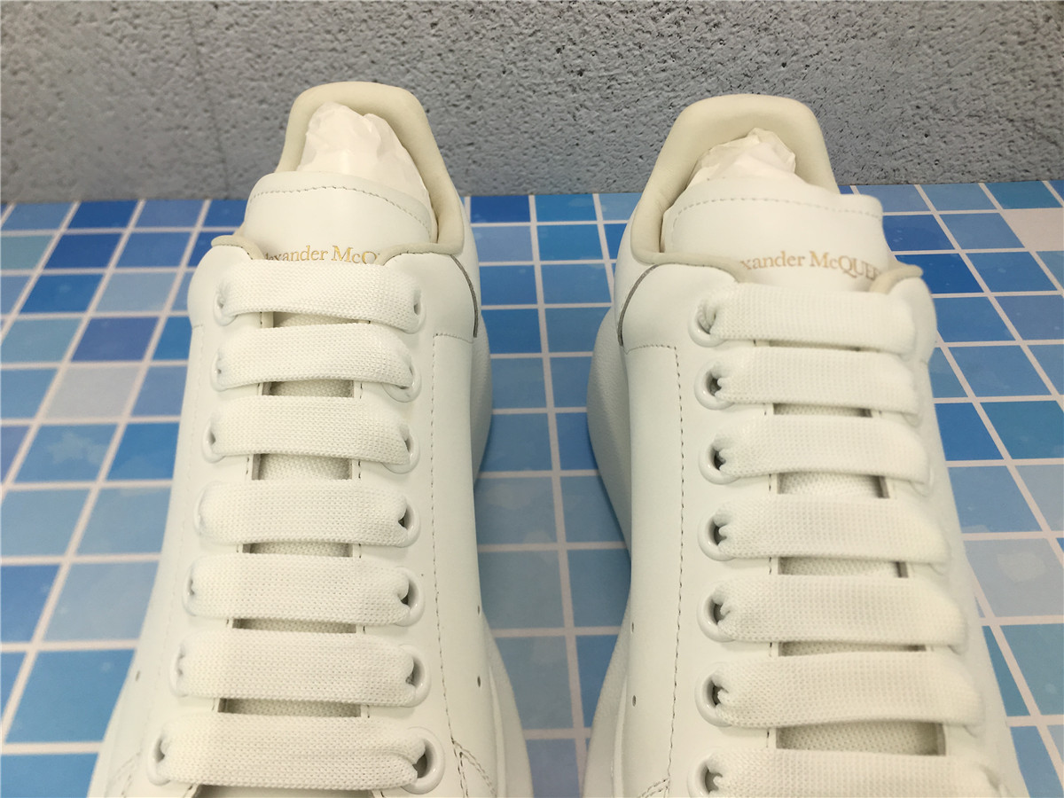 ALEXANDER MCQUEEN WHITE Oversized Sneakers 553680WHGP59000